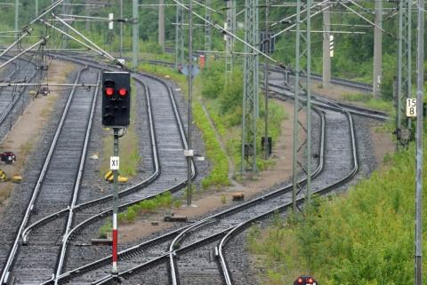 High Voltage Grounding